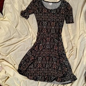 Short sleeve dress